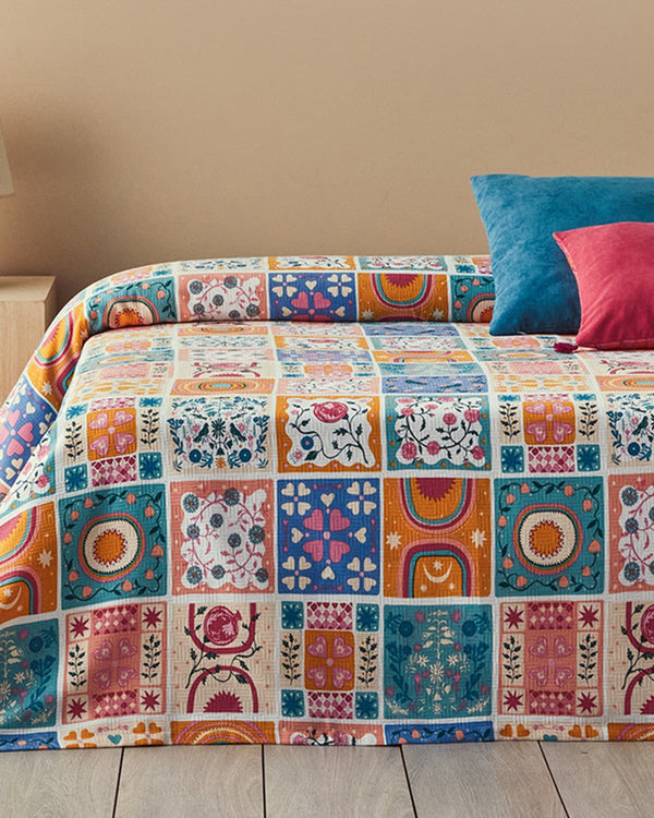 Bed spread
