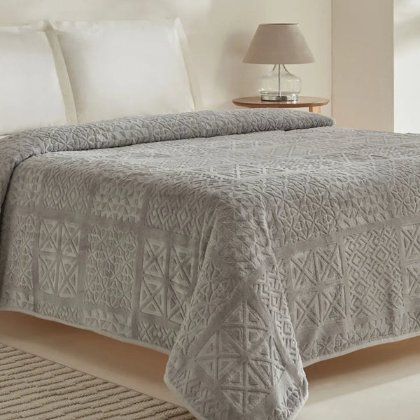 Luxury Embossed Soft Blanket 200x220 cm