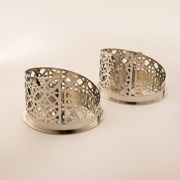 Tea Flask Holder – Elegant Stainless Steel Stand